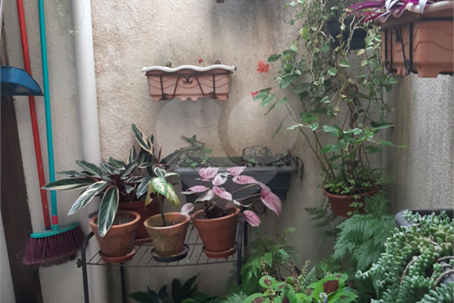 Casa à venda com 3 quartos, sendo 1 suíte, no condomínio Barbará II, São Paulo - SP
