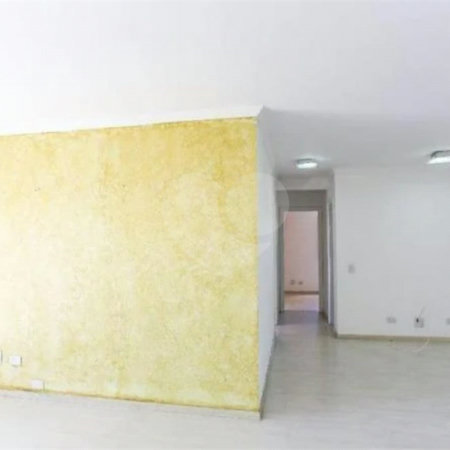 Apartamento à venda com 3 quartos, sendo 1 suíte, em Vila Polopoli, São Paulo, SP