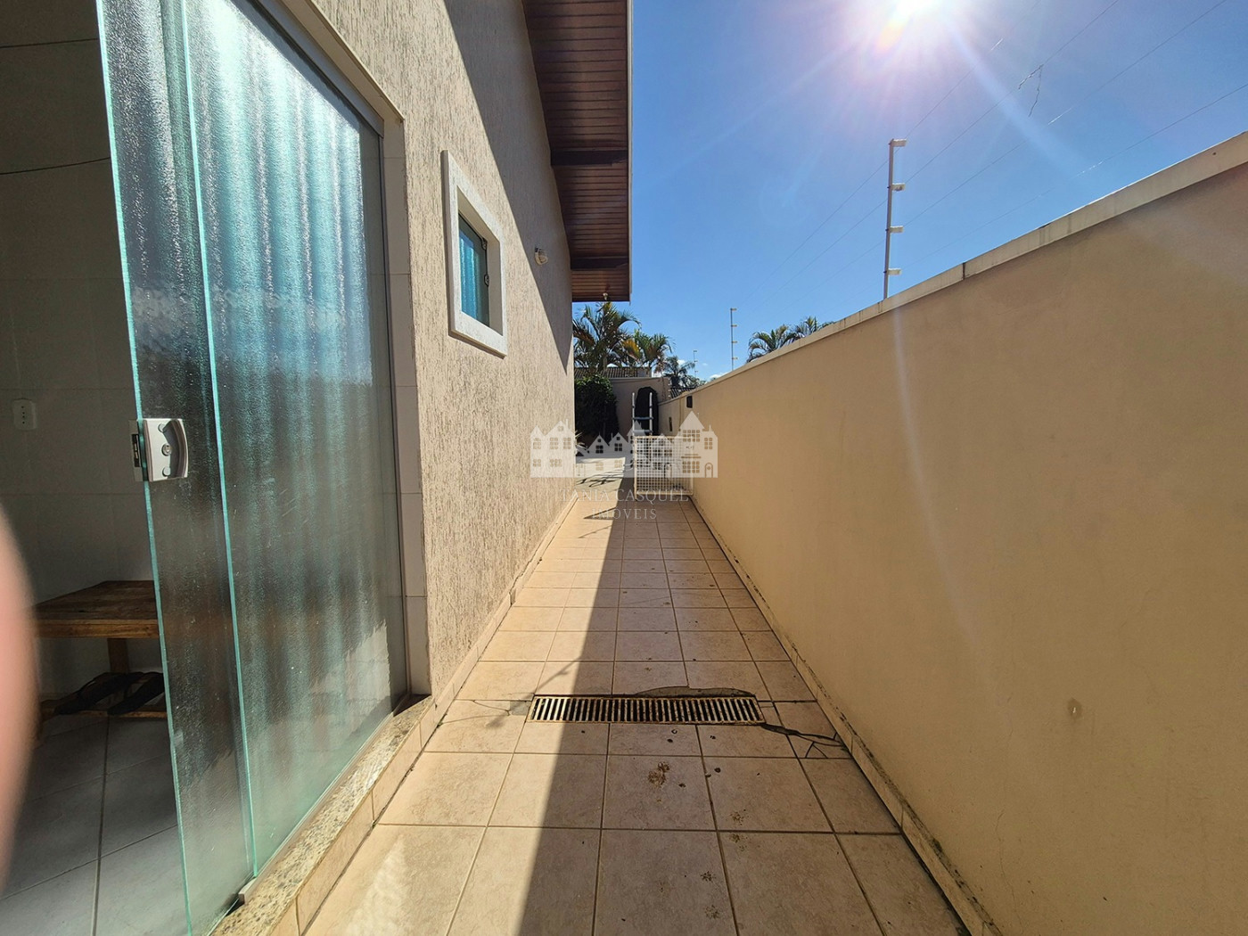 Casa à venda com 3 quartos, sendo 1 suíte, em Retiro das Fontes, Atibaia, SP