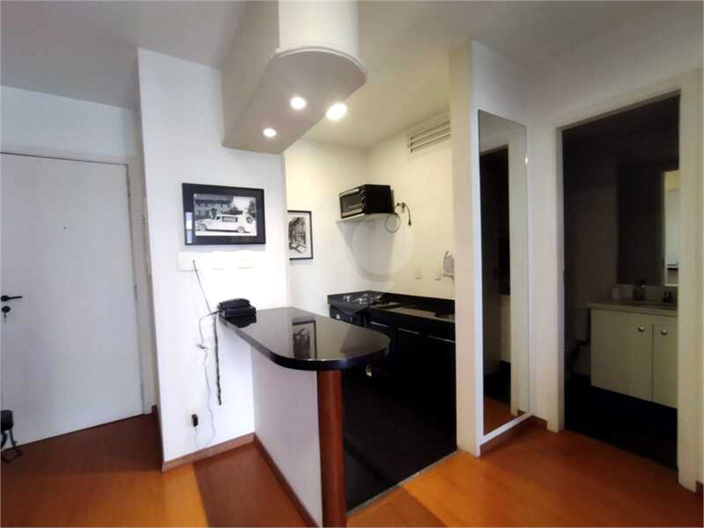 Flat à venda com 1 quarto em Moema, São Paulo, SP