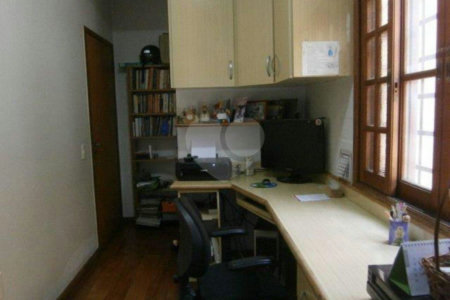 Sobrado à venda com 3 quartos, sendo 1 suíte, em Vila Mariza Mazzei, São Paulo, SP