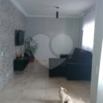 Casa à venda com 4 quartos, sendo 1 suíte, em Parque Santa Rosa, Suzano, SP
