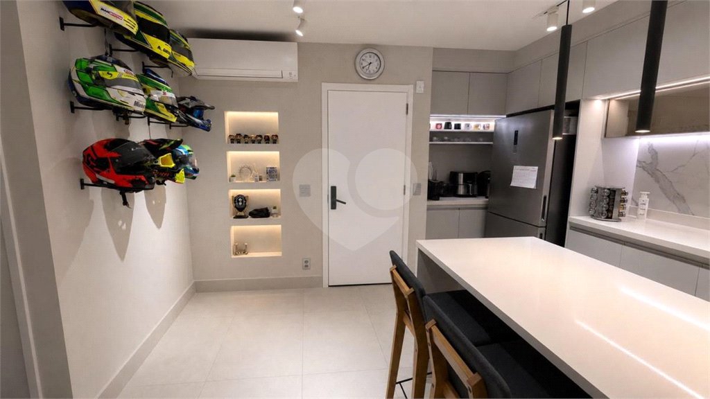 Apartamento à venda com 2 quartos, sendo 1 suíte,  em Vila Dom Pedro I, São Paulo, SP