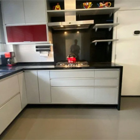 Apartamento à venda com 3 suítes em Vila Romana, São Paulo, SP