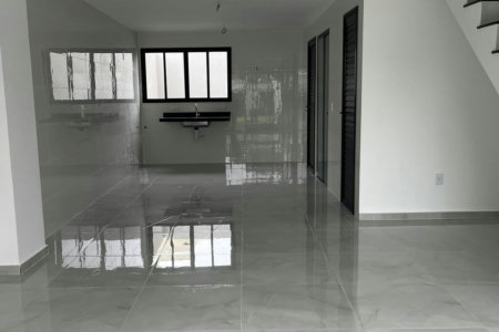 Casa à venda com 3 quartos, sendo 1 suíte, em Guaratiba, Rio de Janeiro, RJ