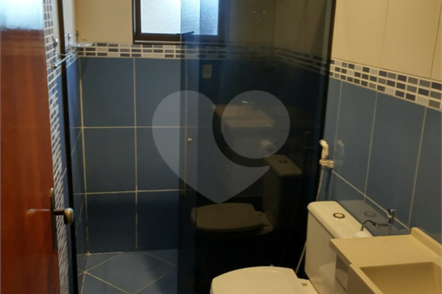Sobrado à venda com 3 quartos, sendo 1 suíte, em Tremembé, São Paulo, SP