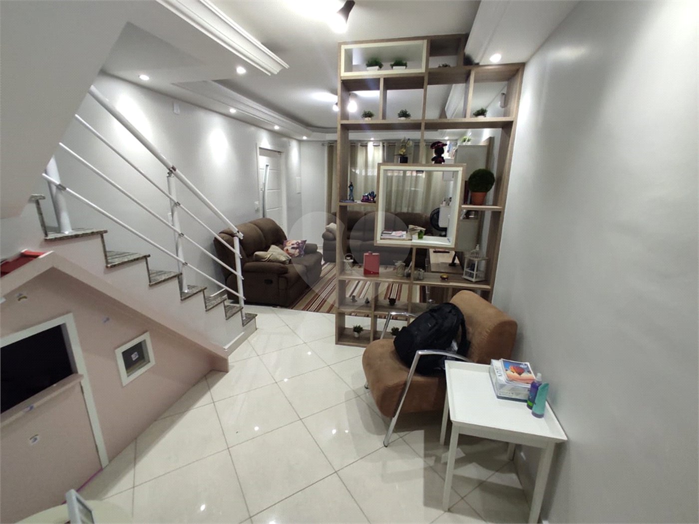 Sobrado à venda com 3 quartos, sendo 1 suíte, em Vila Ema, São Paulo, SP