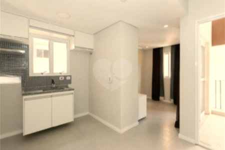 Apartamento à venda com 2 suítes em Cerqueira César, São Paulo, SP
