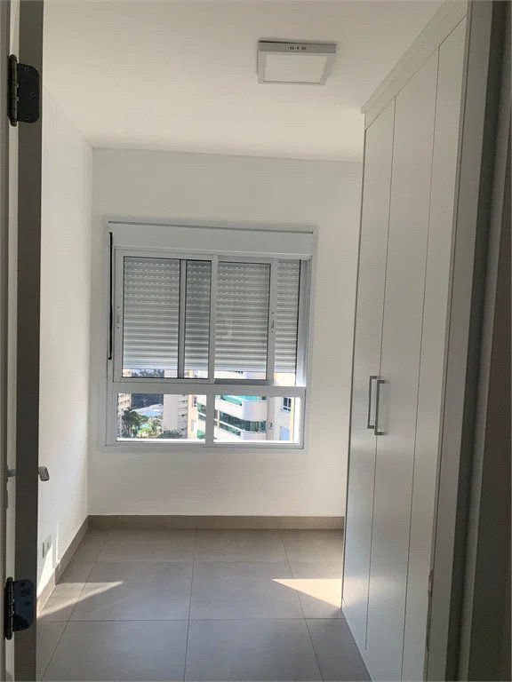 Apartamento à venda com 2 quartos em Vila Suzana, São Paulo, SP