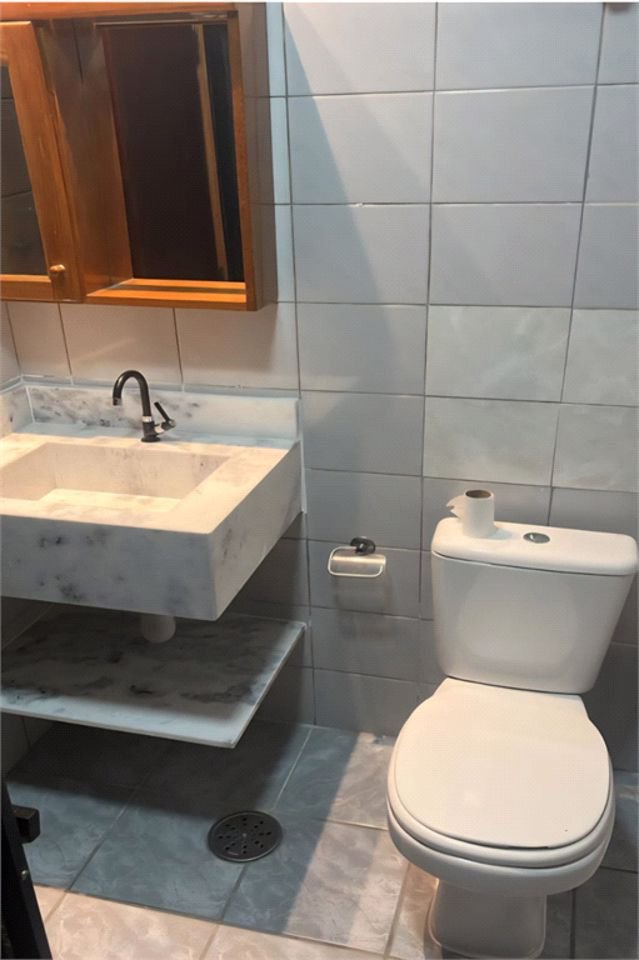 Apartamento com 2 dormitórios para alugar, 66 m² por R$ 3.690,00 - Marapé - Santos/SP