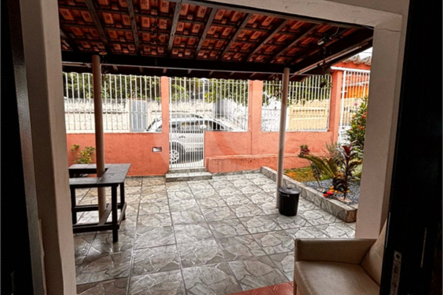 Casa Térrea à venda com 4 quartos, sendo 1 suíte, em Jaçanã, São Paulo, SP