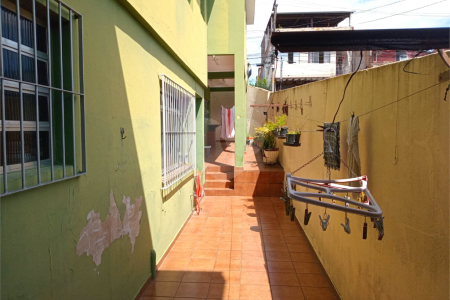 Casa à venda com 4 quartos, sendo 1 suíte,  em Mandaqui, São Paulo, SP