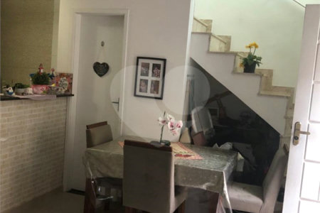 Casa à venda com 2 suítes no condomínio Sem Nome, São Paulo - SP