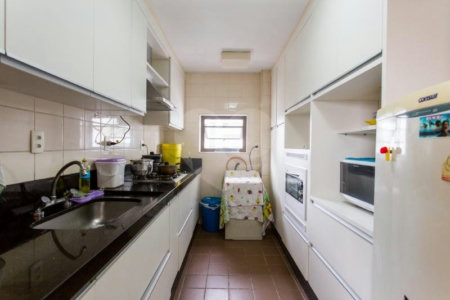 Apartamento à venda com 2 quartos, sendo 1 suíte, em Moema, São Paulo, SP