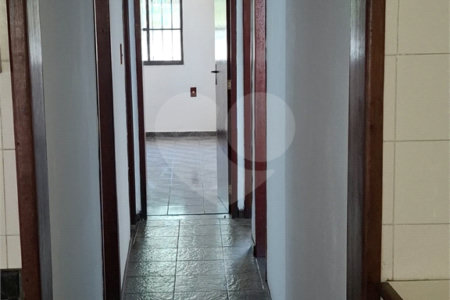 Casa à venda com 3 quartos, sendo 1 suíte, em Campo Grande, Rio de Janeiro, RJ