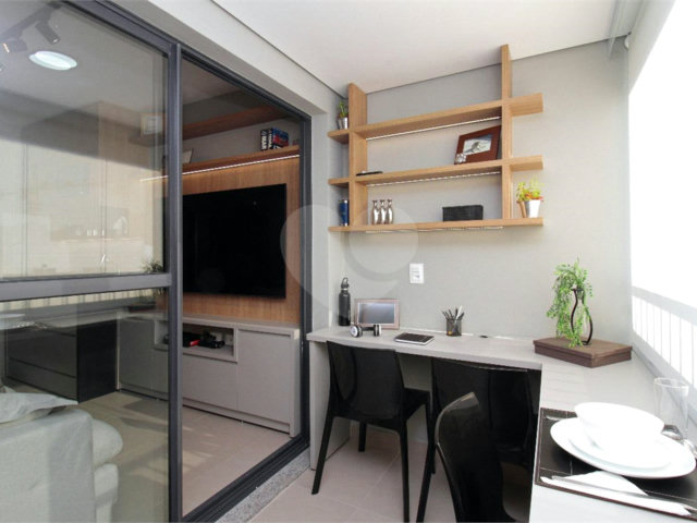 Apartamento à venda com 1 suíte em Moema, São Paulo, SP