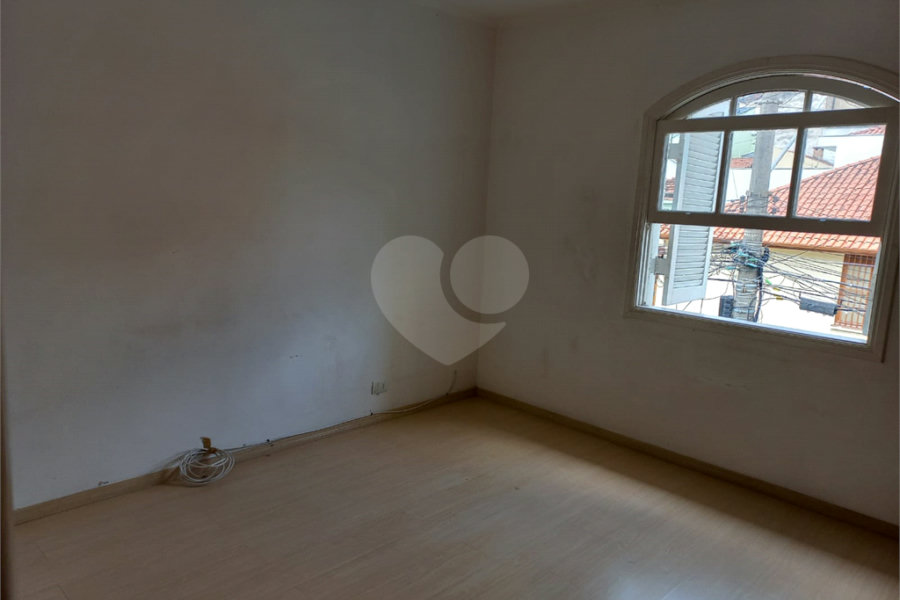 Sobrado à venda com 3 quartos em Santana, São Paulo, SP