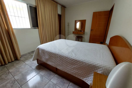 Sobrado à venda com 6 quartos, sendo 2 suítes, em Jardim São Paulo(zona Norte), São Paulo, SP