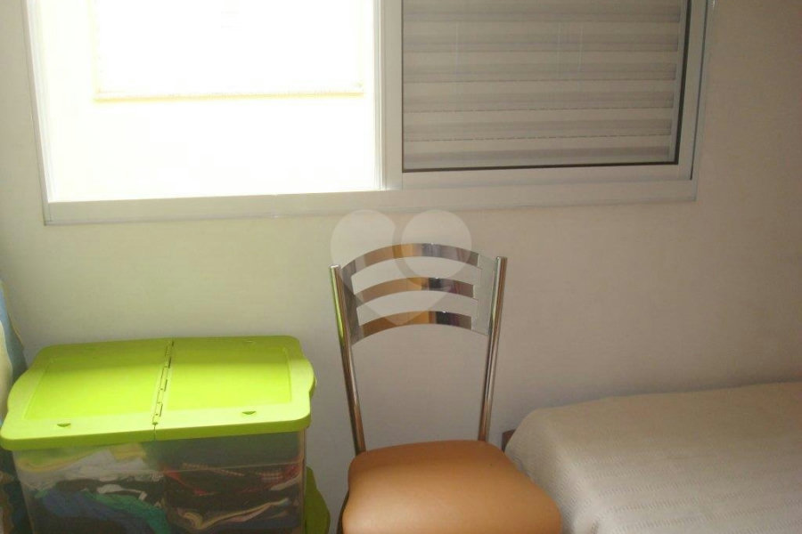 Sobrado à venda com 3 quartos, sendo 1 suíte,  em Parque Peruche, São Paulo, SP