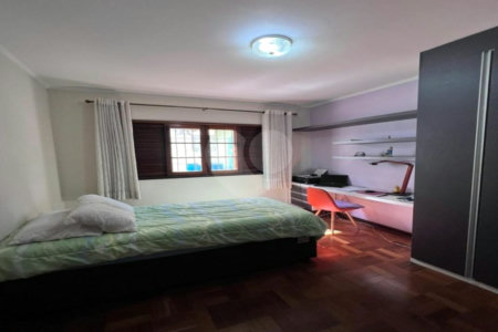 Casa à venda com 3 quartos, sendo 1 suíte,  em Vila Mazzei, São Paulo, SP