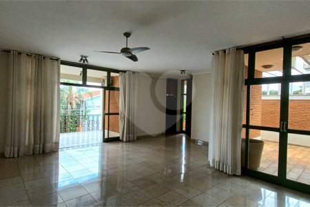 Casa à venda com 4 quartos, sendo 2 suítes, em Jardim Sumaré, Ribeirão Preto, SP