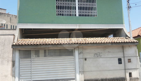 Sobrado à venda com 4 quartos, sendo 2 suítes,  em Tucuruvi, São Paulo, SP