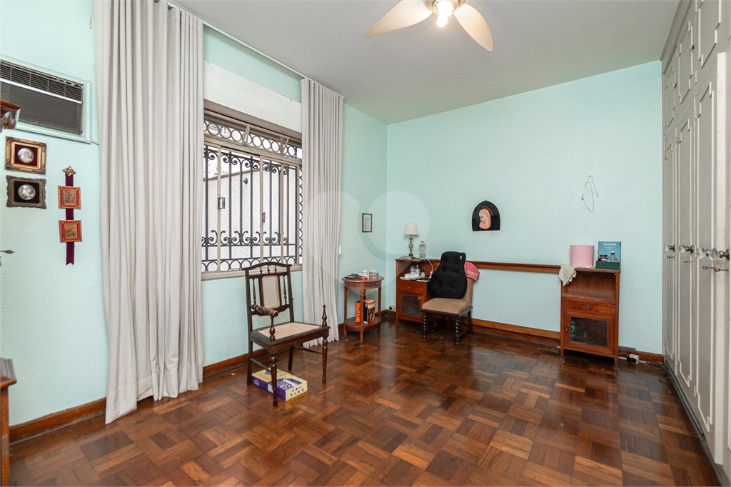 Apartamento à venda com 4 quartos, sendo 1 suíte, em Higienópolis, São Paulo, SP