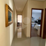 Linda casa Condomínio Santa Isabel I