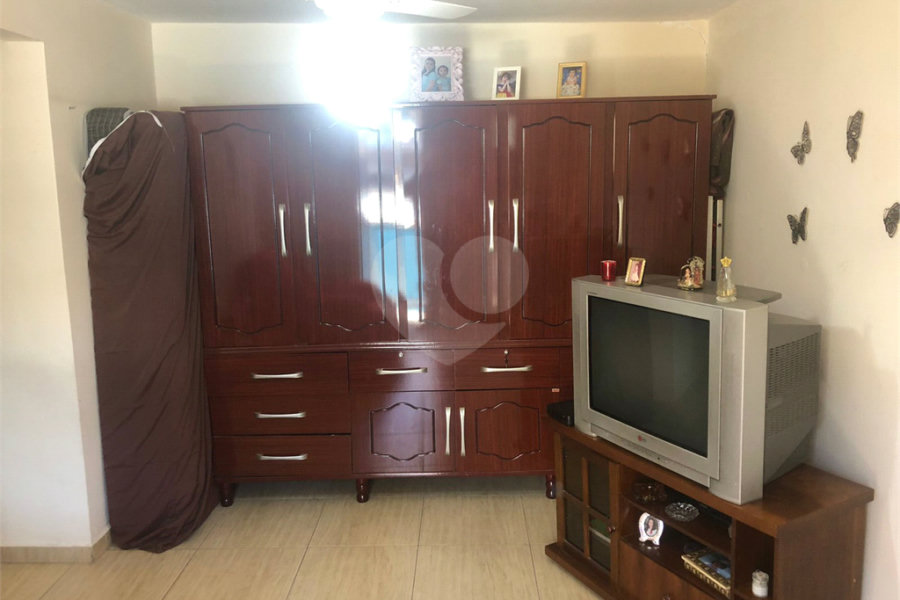 Sobrado à venda com 4 quartos, sendo 1 suíte, em Sumaré, São Paulo, SP