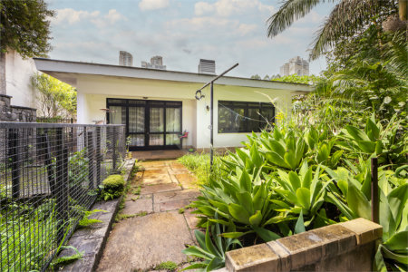 Casa Térrea à venda com 4 quartos, sendo 2 suítes, em Brooklin Velho, São Paulo, SP