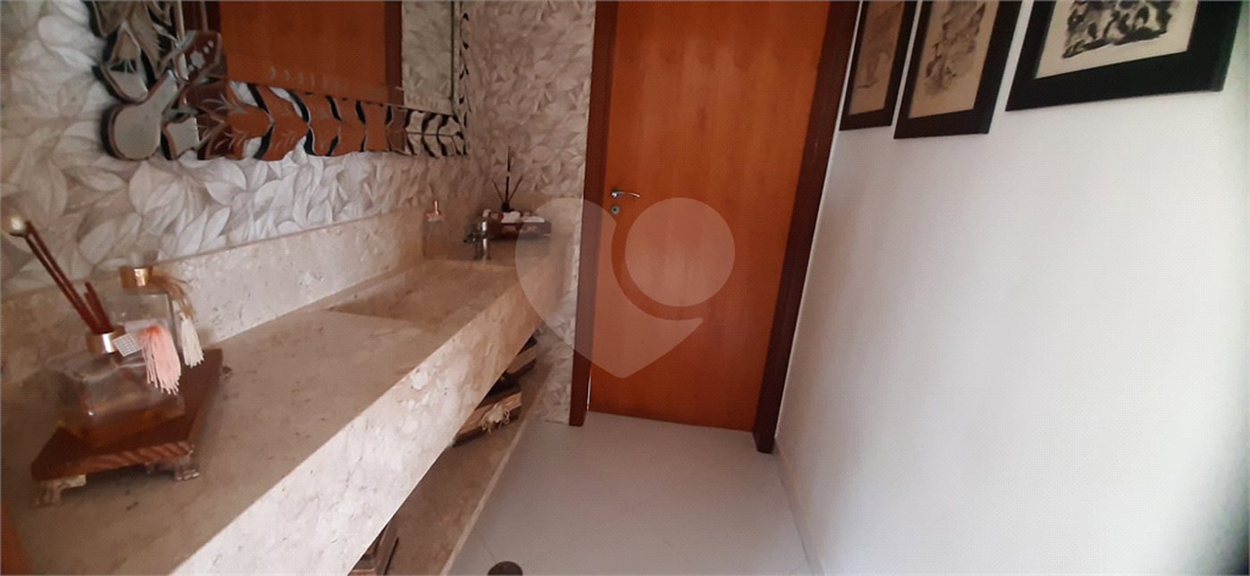 Sobrado para alugar com 4 suítes em Roseira, Mairiporã, SP