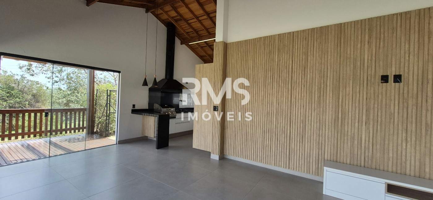 Casa à venda com 3 suítes no condomínio Santo Antonio ii, Itu - SP