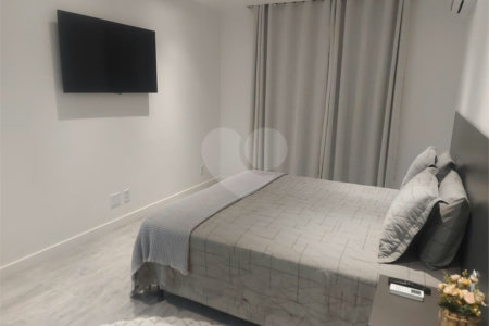 Casa à venda com 4 quartos, sendo 3 suítes, em Albatroz, Armação dos Búzios, RJ