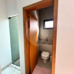 Casa à venda com 3 suítes no condomínio Village do Lago, Três Lagoas - MS
