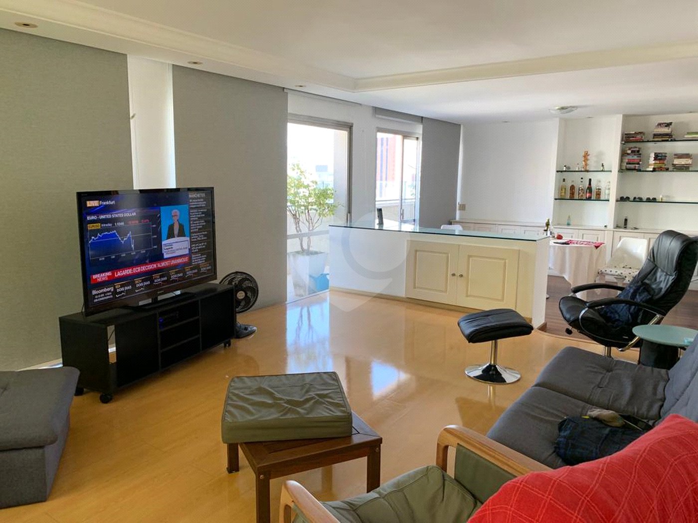 Apartamento à venda com 3 quartos, sendo 1 suíte, em Jardim Paulista, São Paulo, SP