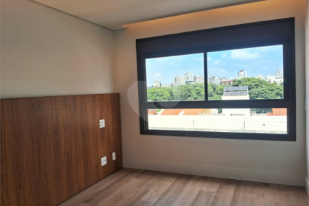 Apartamento à venda com 2 suítes em Bela Aliança, São Paulo, SP