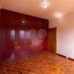 Casa à venda com 4 quartos, sendo 2 suítes, em Perdizes, São Paulo, SP