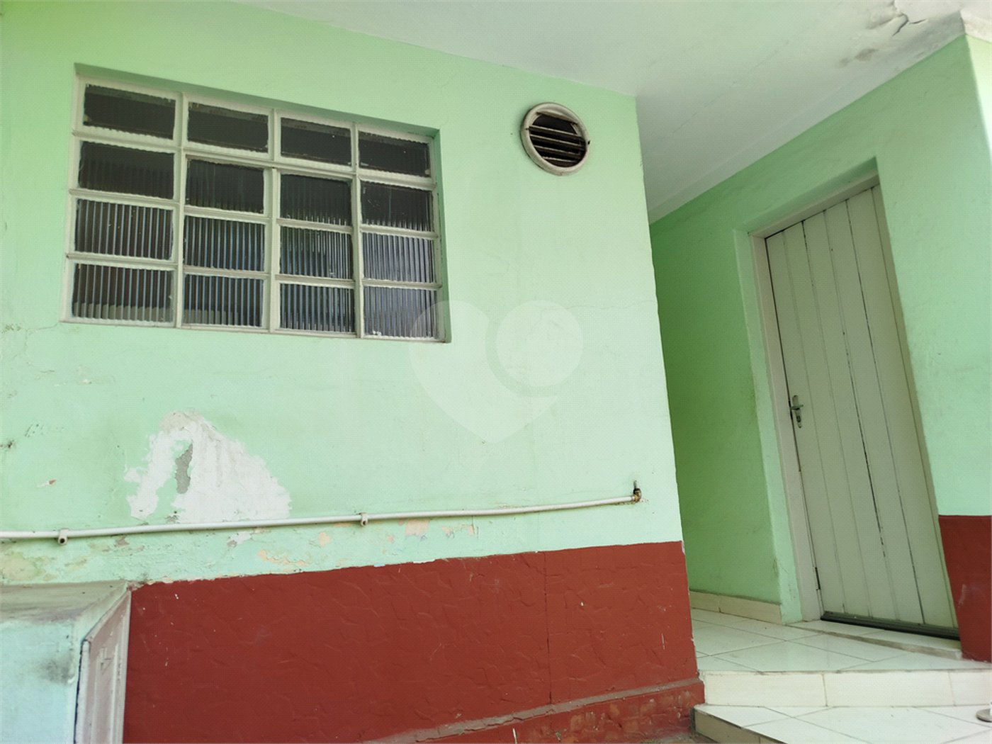 Casa Térrea à venda com 2 quartos em Vila Nivi, São Paulo, SP