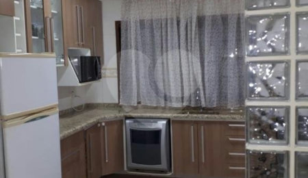 Sobrado à venda com 3 quartos, sendo 1 suíte,  em Tremembé, São Paulo, SP