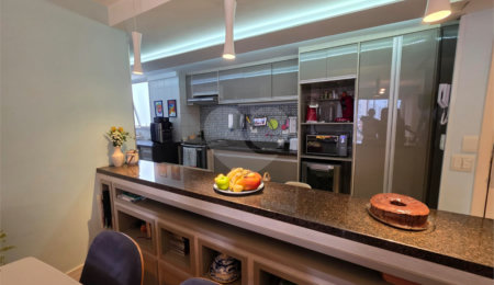 Apartamento à venda com 2 quartos, sendo 1 suíte,  em Santana, São Paulo, SP