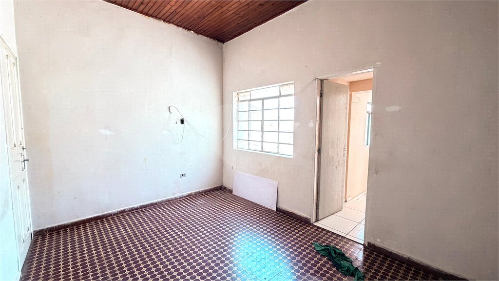 Casa à venda com 2 quartos, sendo 1 suíte, no Centro, Três Lagoas, MS