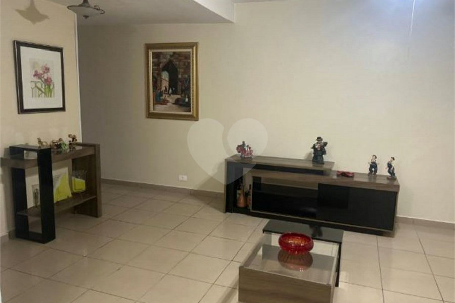 Sobrado à venda com 2 quartos em Tucuruvi, São Paulo, SP