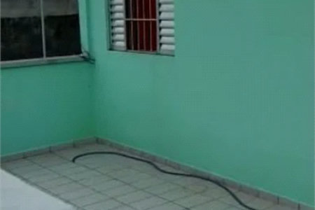 Casa Térrea à venda com 6 quartos em Jardim Rosana, São Paulo, SP