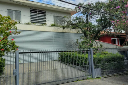 Casa à venda com 4 suítes em Vila Pirajussara, São Paulo, SP