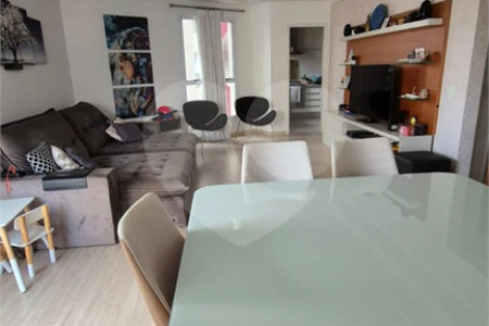 Apartamento à venda com 3 suítes em Santa Teresinha, São Paulo, SP