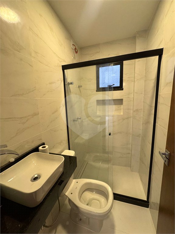Casa à venda com 5 quartos, sendo 4 suítes, no condomínio Grand Park, Rio de Janeiro - RJ