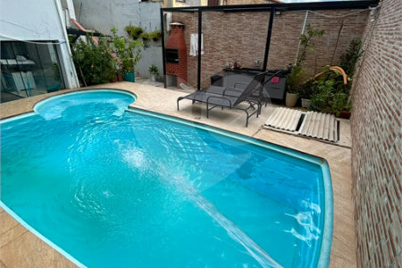 Sobrado à venda ou para alugar com 4 quartos, sendo 2 suítes, em Jardim Brasil, Atibaia, SP