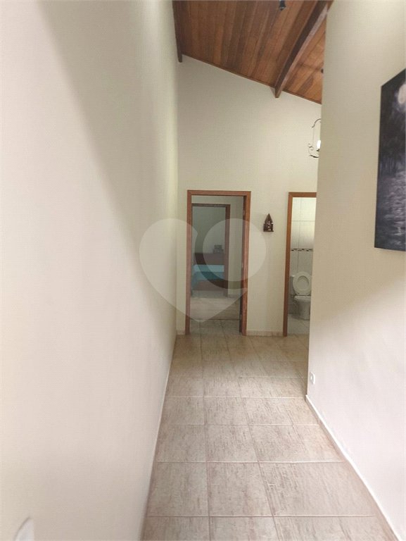 Casa à venda com 3 suítes no condomínio Granja Verediana, Ibiúna - SP