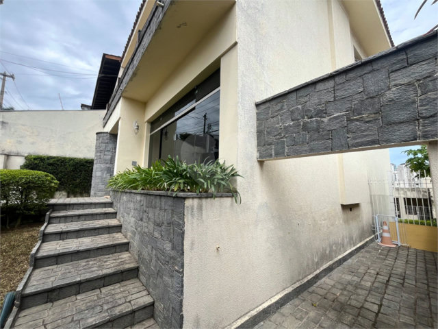 Sobrado para alugar com 4 quartos, sendo 1 suíte,  em Jardim São Paulo(zona Norte), São Paulo, SP