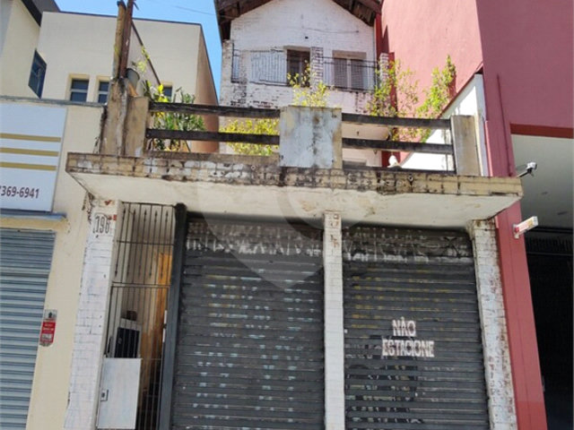 Casa à venda com 6 quartos, sendo 2 suítes,  no condomínio Doutor Francisco Ranieri, São Paulo - SP